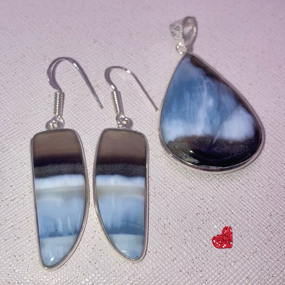 Owyhee Blue Opal Gemstone Handmade Pendant Necklace & Earrings Set - Picture 6 of 6